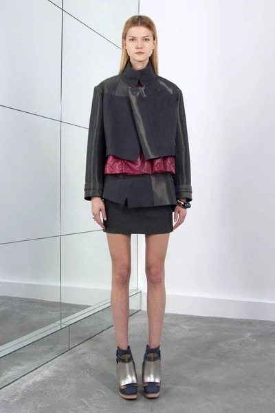 Look 25